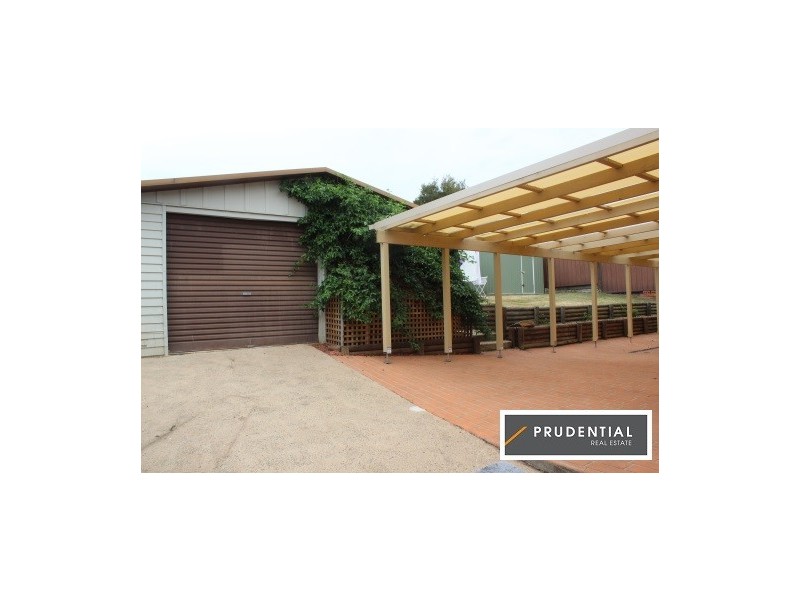 42 Amundsen Street, Leumeah NSW 2560