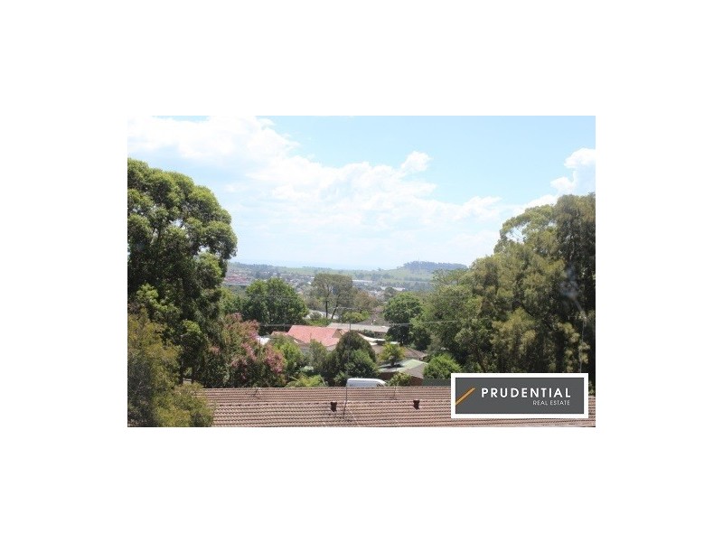 4/105 Broughton Street, Campbelltown NSW 2560