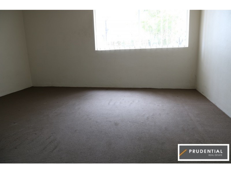 18/20-30 Condamine Street, Campbelltown NSW 2560