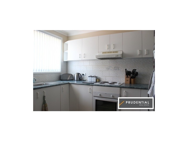 2/2 Horatio Street, Rosemeadow NSW 2560