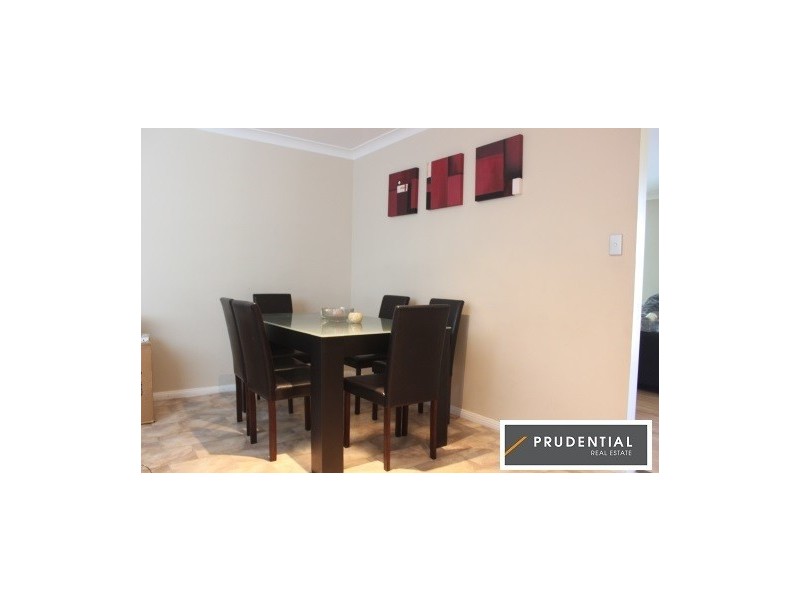 2/2 Horatio Street, Rosemeadow NSW 2560