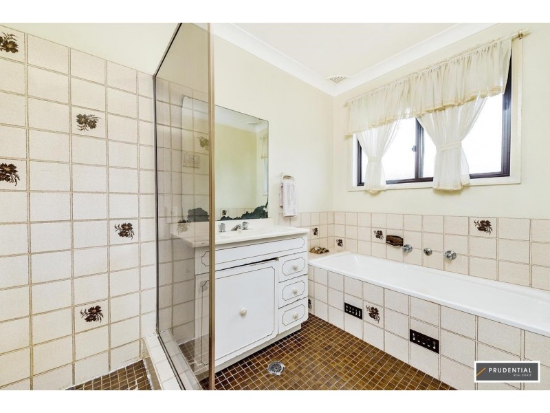 9 Cullen Place, Minto NSW 2566