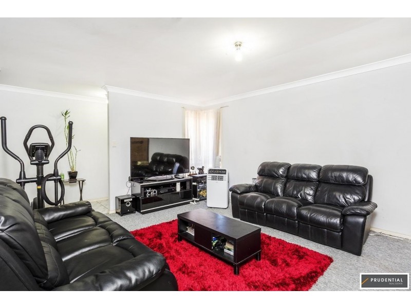 2/48-50 Minto Road, Minto NSW 2566