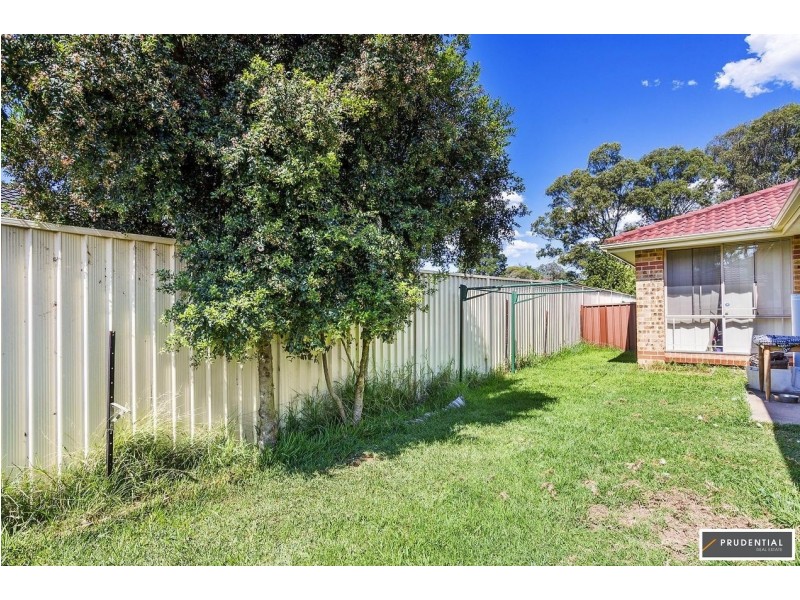 2/48-50 Minto Road, Minto NSW 2566