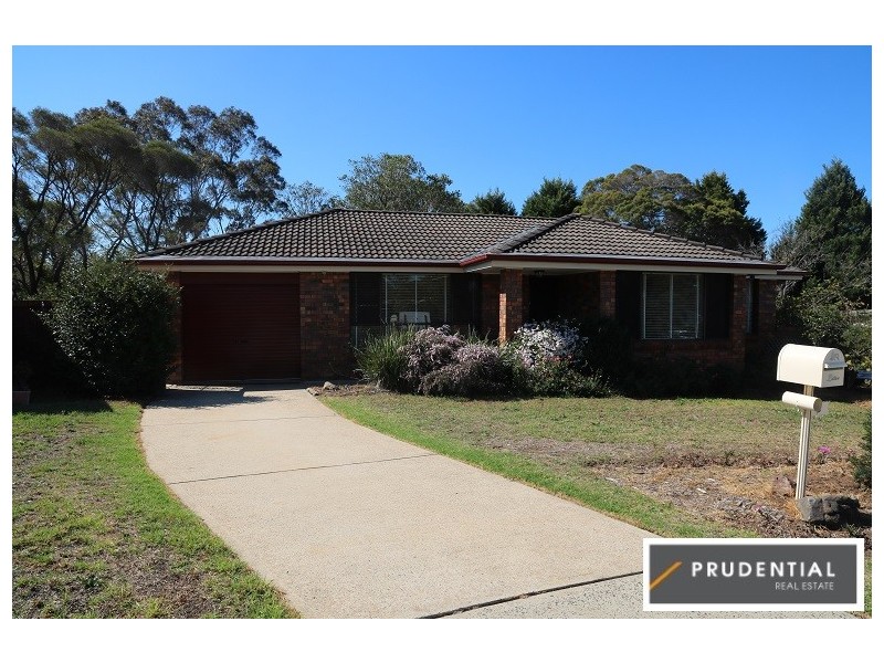 6 Simpson Place, Leumeah NSW 2560