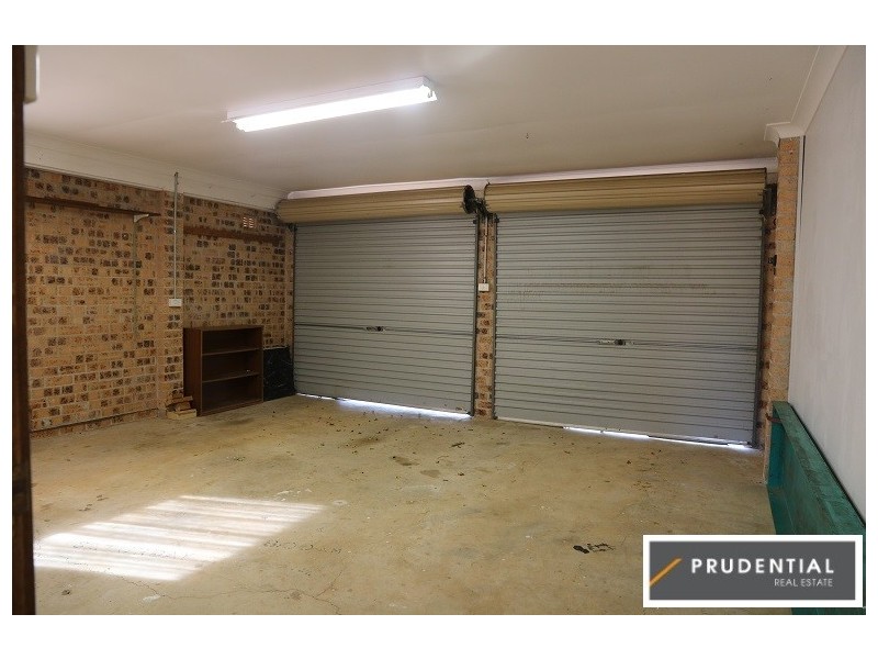 20 Shannon Place, Kearns NSW 2558