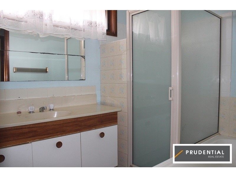 36 Malachite Road, Eagle Vale NSW 2558