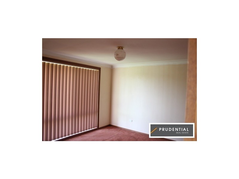 14 Glendower Street, Rosemeadow NSW 2560