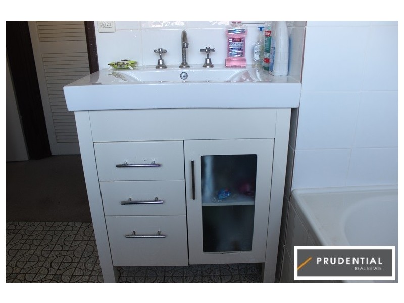 29/15-19 Fourth Avenue, Macquarie Fields NSW 2564