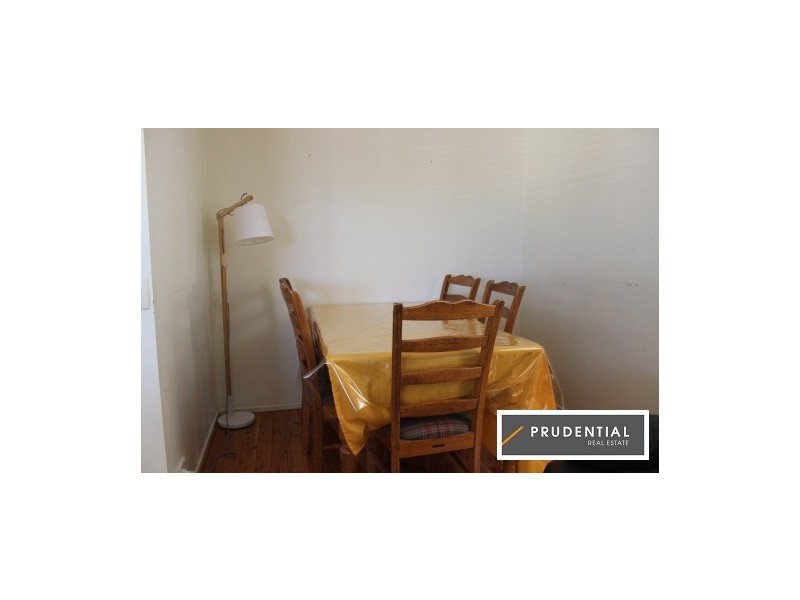 1 Boz Place, Ambarvale NSW 2560