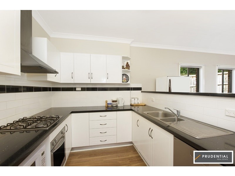 17 Vaucluse Place, Glen Alpine NSW 2560