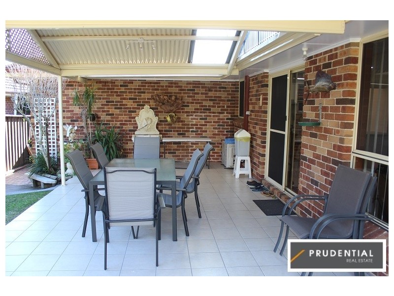 37 Glenfield Drive, Currans Hill NSW 2567