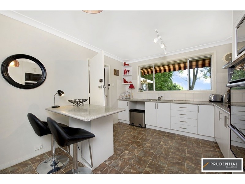 9 Uther Avenue, Bradbury NSW 2560