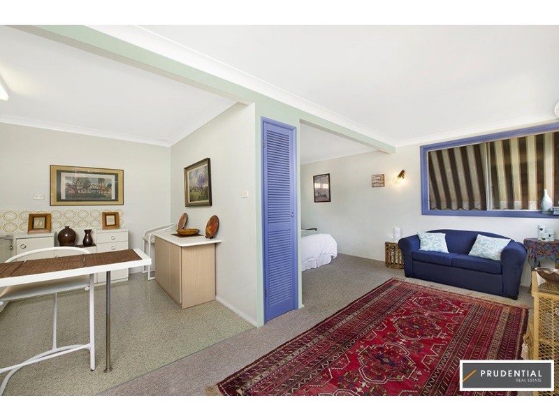 9 Uther Avenue, Bradbury NSW 2560