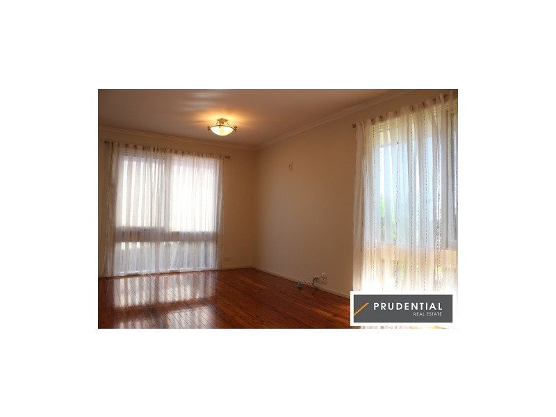 16 Peggotty Avenue, Ambarvale NSW 2560