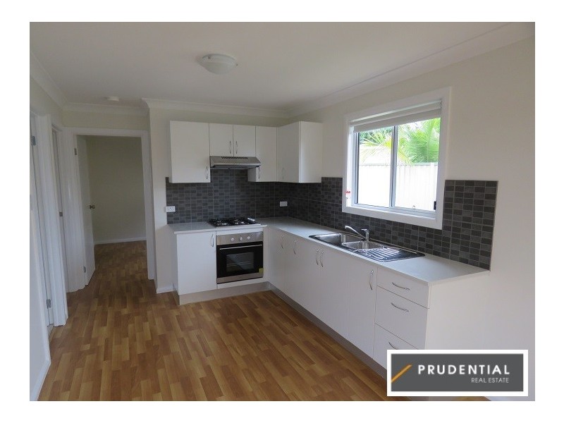 268a Copperfield Drive, Rosemeadow NSW 2560