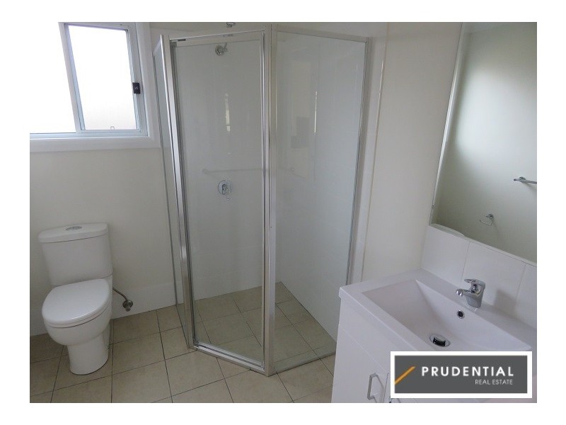 268a Copperfield Drive, Rosemeadow NSW 2560