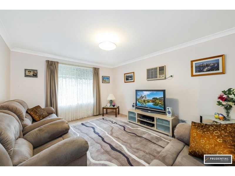 19 Arkansas Place, Kearns NSW 2558