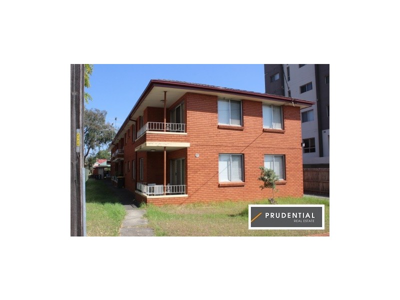 6/21 Warby Street, Campbelltown NSW 2560
