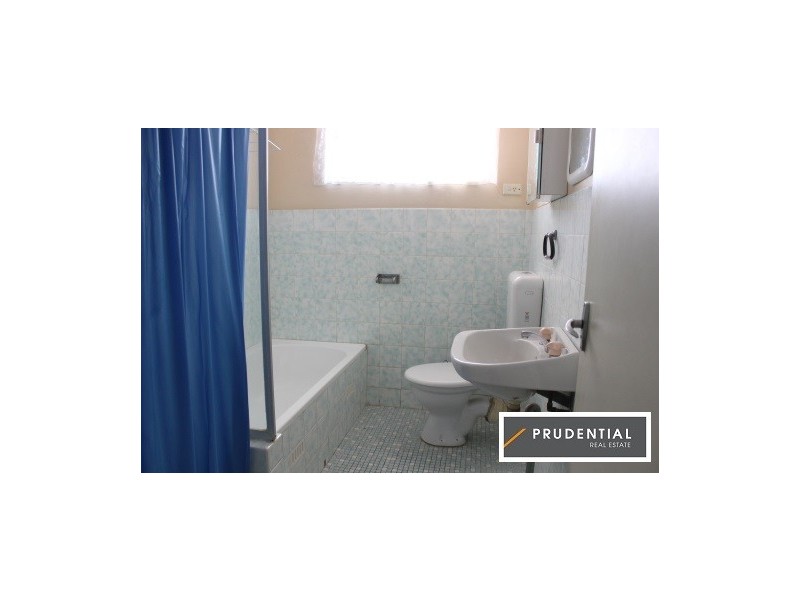 6/21 Warby Street, Campbelltown NSW 2560