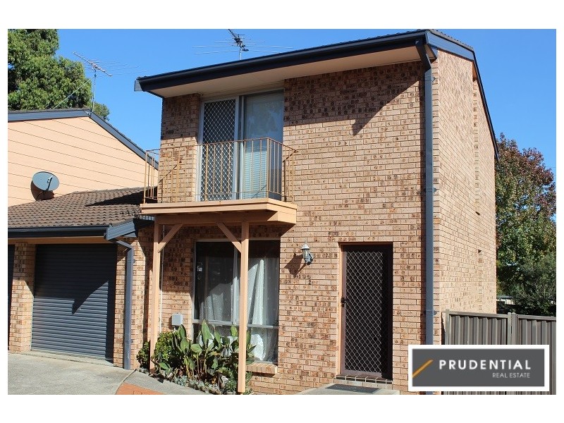 2/19-21 Tallawarra Road, Leumeah NSW 2560
