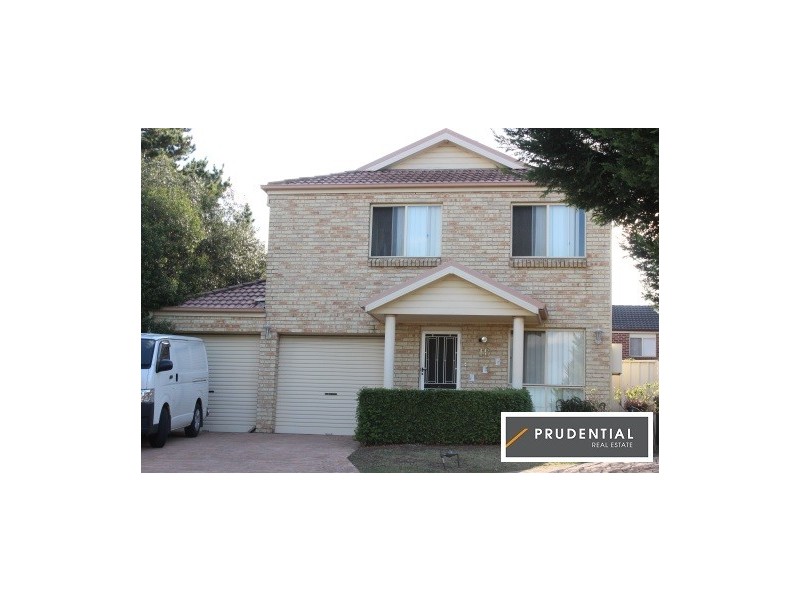 10 Buna Close, Mount Annan NSW 2567