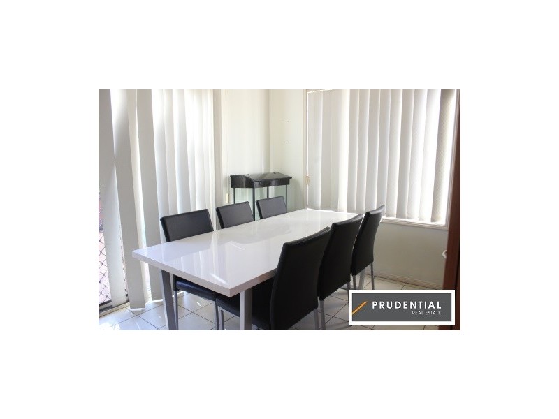 10 Buna Close, Mount Annan NSW 2567