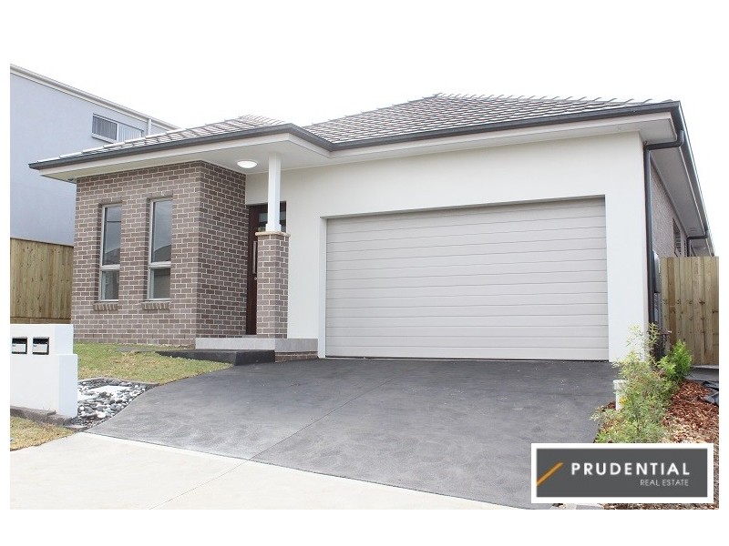 5 Vega Street, Campbelltown NSW 2560