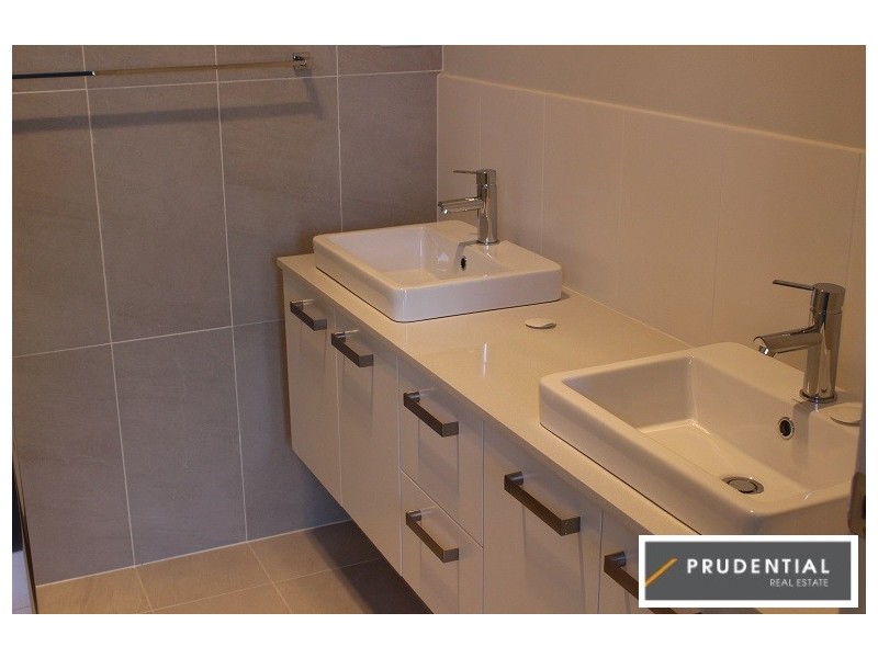 5 Vega Street, Campbelltown NSW 2560