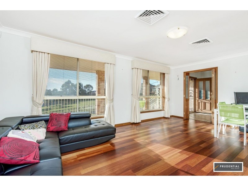 64 Nepean Towers Avenue, Glen Alpine NSW 2560