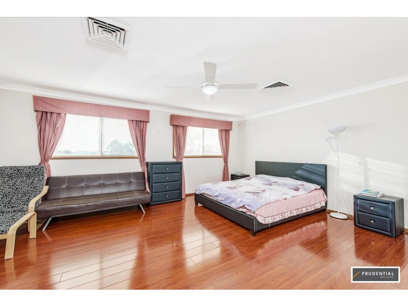 64 Nepean Towers Avenue, Glen Alpine NSW 2560