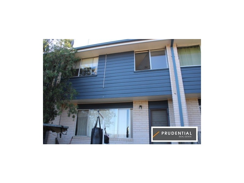 3/105 Broughton Street, Campbelltown NSW 2560