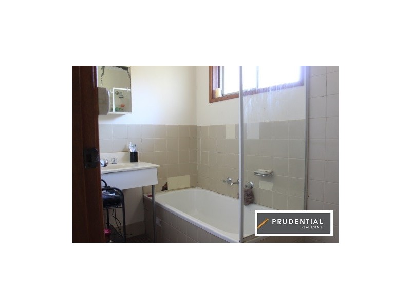 3/105 Broughton Street, Campbelltown NSW 2560