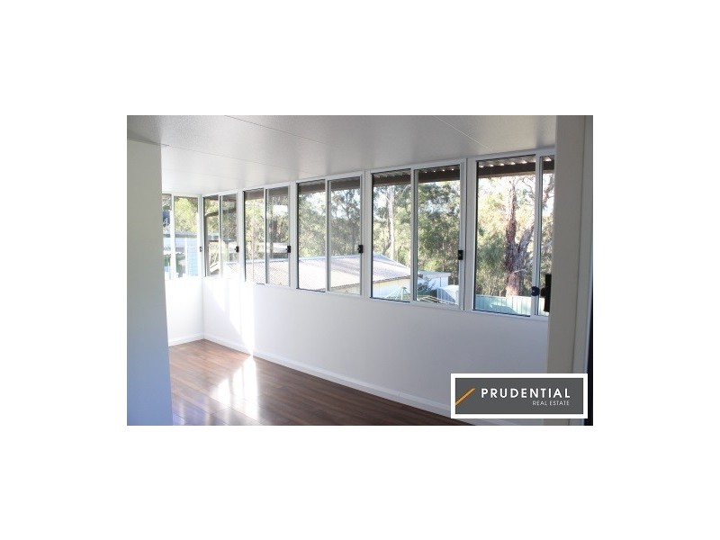 68 Carrington Circuit, Leumeah NSW 2560