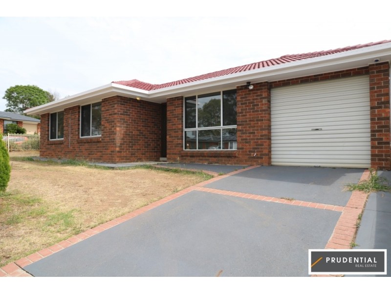 2 Handley Place, Raby NSW 2566