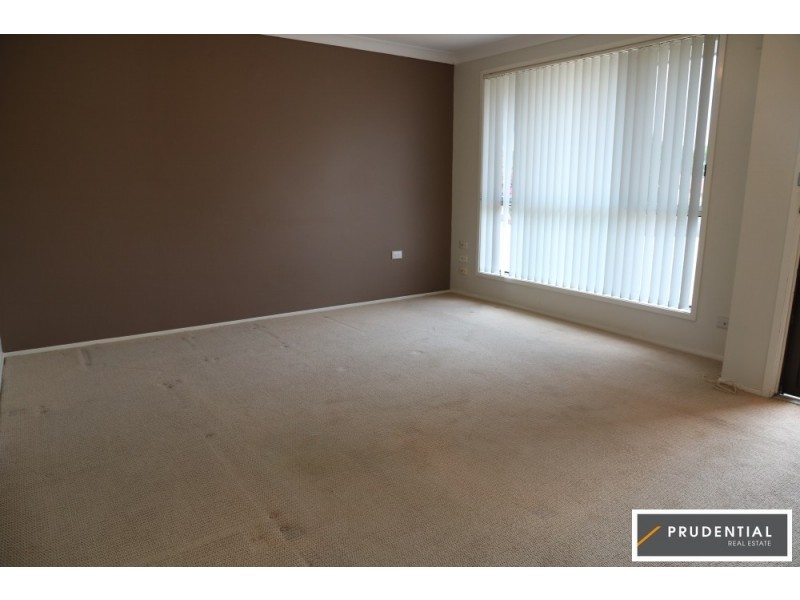 2 Handley Place, Raby NSW 2566