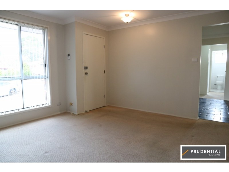 2 Handley Place, Raby NSW 2566