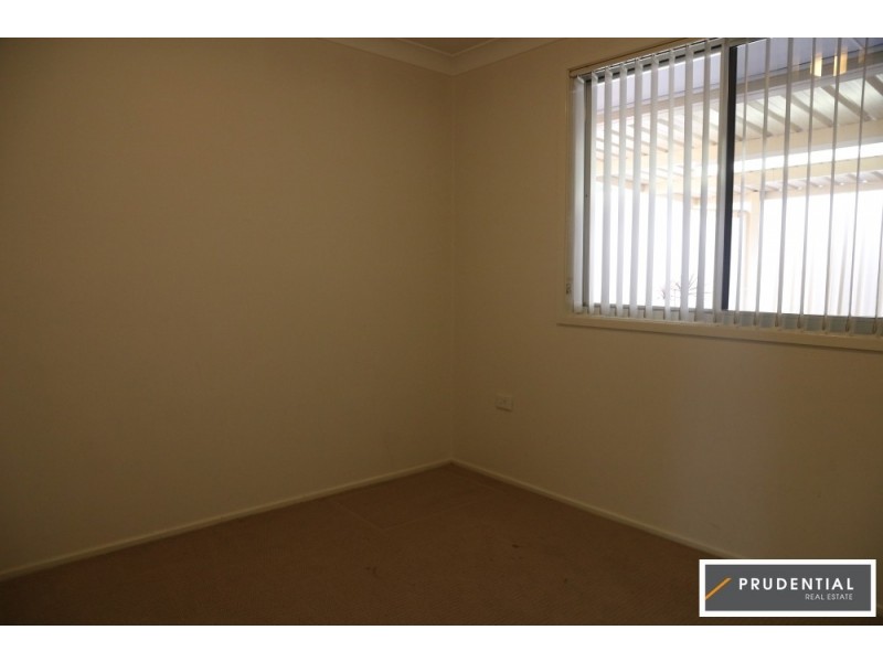 2 Handley Place, Raby NSW 2566