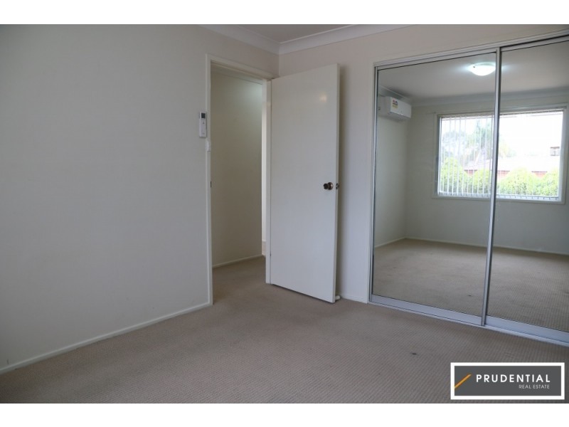2 Handley Place, Raby NSW 2566
