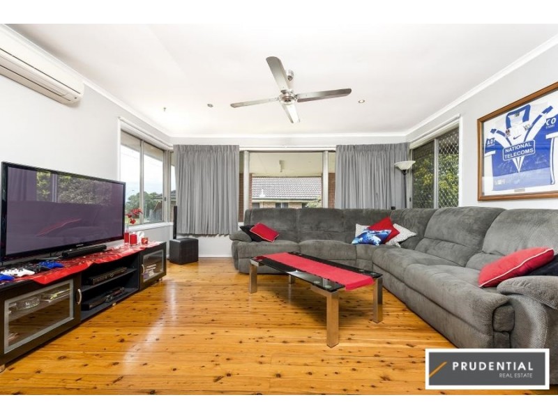 43 Wyangala Crescent, Leumeah NSW 2560
