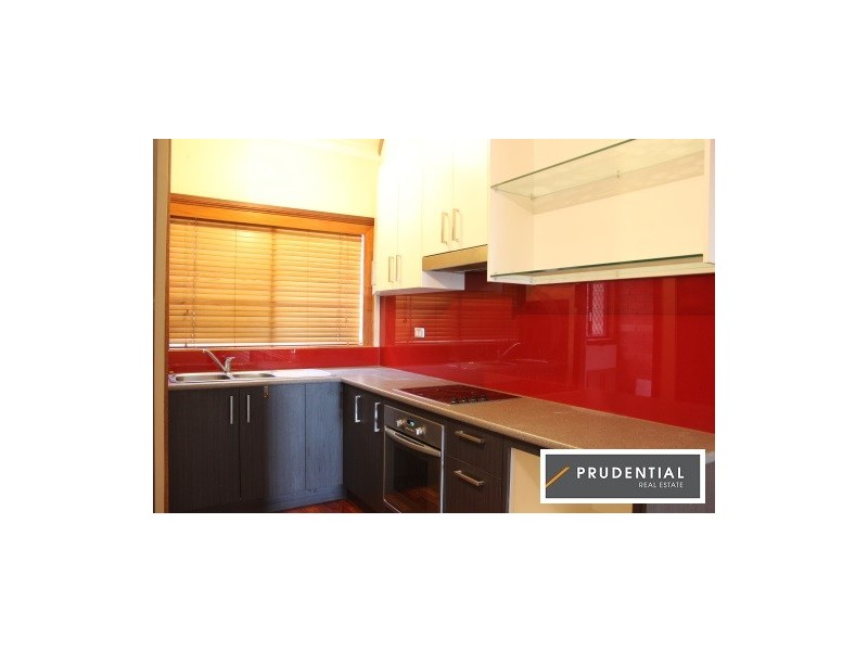 2/49 Sturt Street, Campbelltown NSW 2560