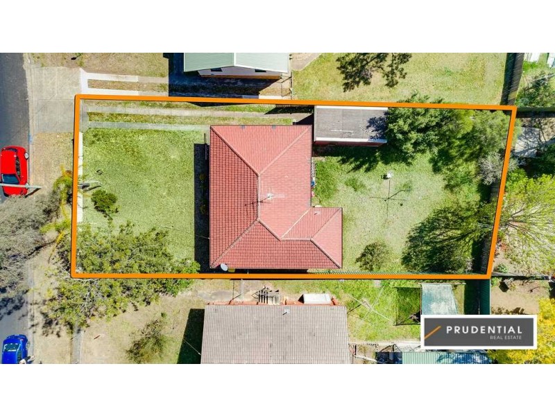 34 Carrington Circuit, Leumeah NSW 2560