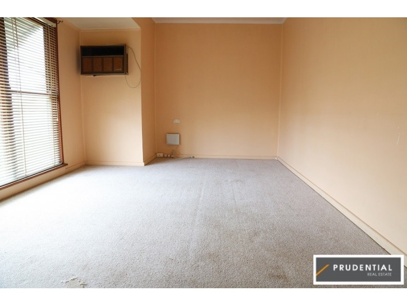 4 Bailley Street, Leumeah NSW 2560
