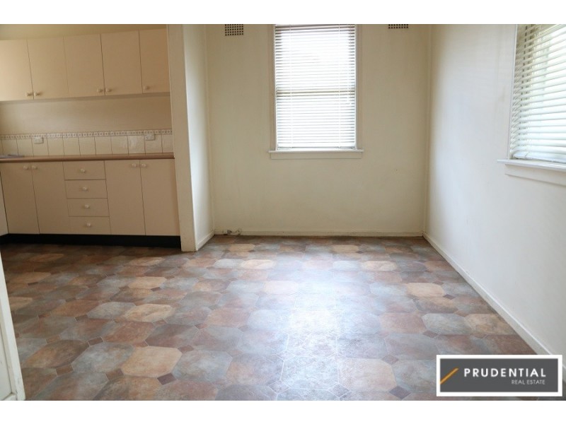 4 Bailley Street, Leumeah NSW 2560