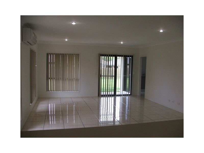 28 Deepak Drive, Pimpama QLD 4209