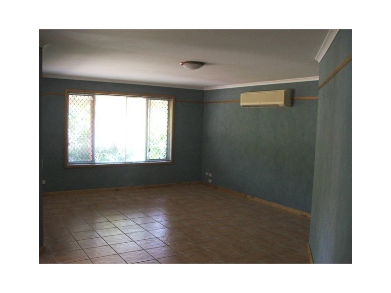 73 Village Way, Oxenford QLD 4210