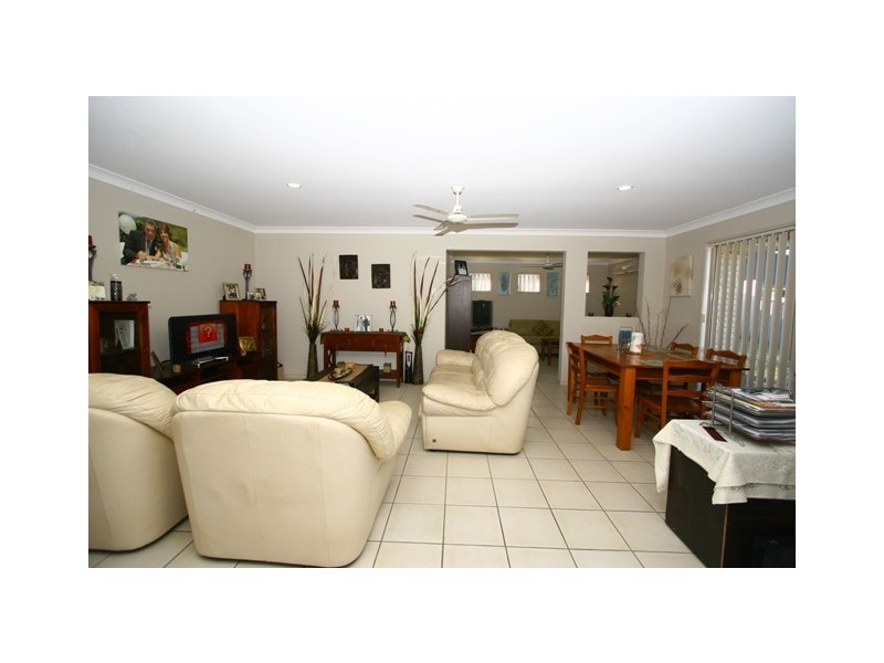 6 Diamond Sand Dr, Upper Coomera QLD 4209