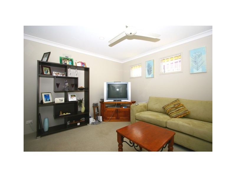 6 Diamond Sand Dr, Upper Coomera QLD 4209