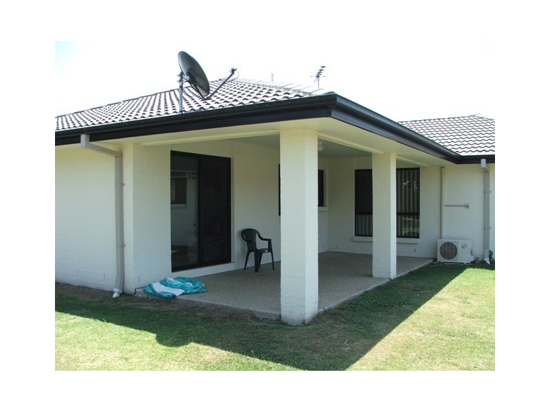 13 Jaxson Tce, Pimpama QLD 4209