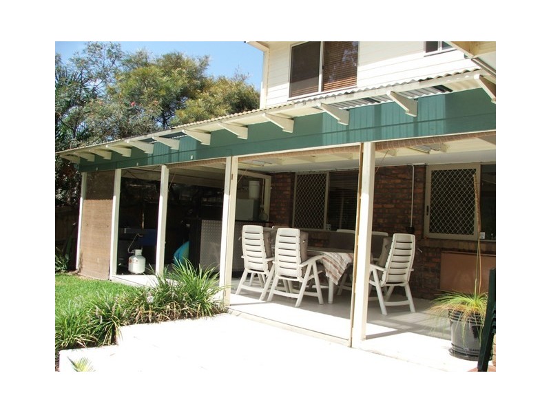 22 Catani Place, Helensvale QLD 4212